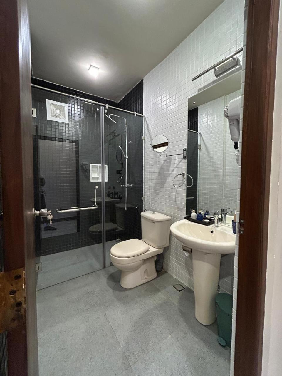 Luxor Kirindi Ella Hotel Bandarawela Buitenkant foto