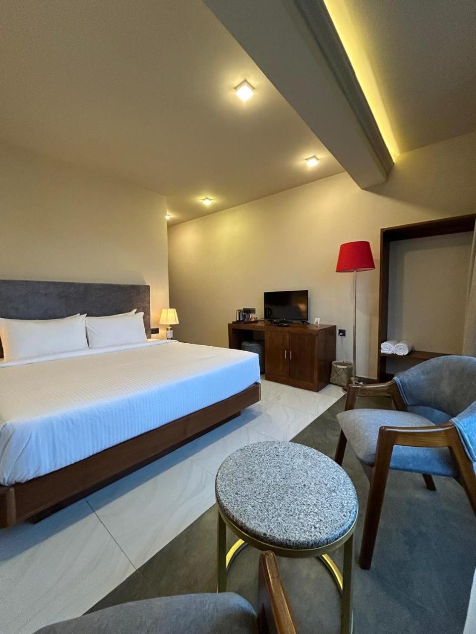Luxor Kirindi Ella Hotel Bandarawela Buitenkant foto