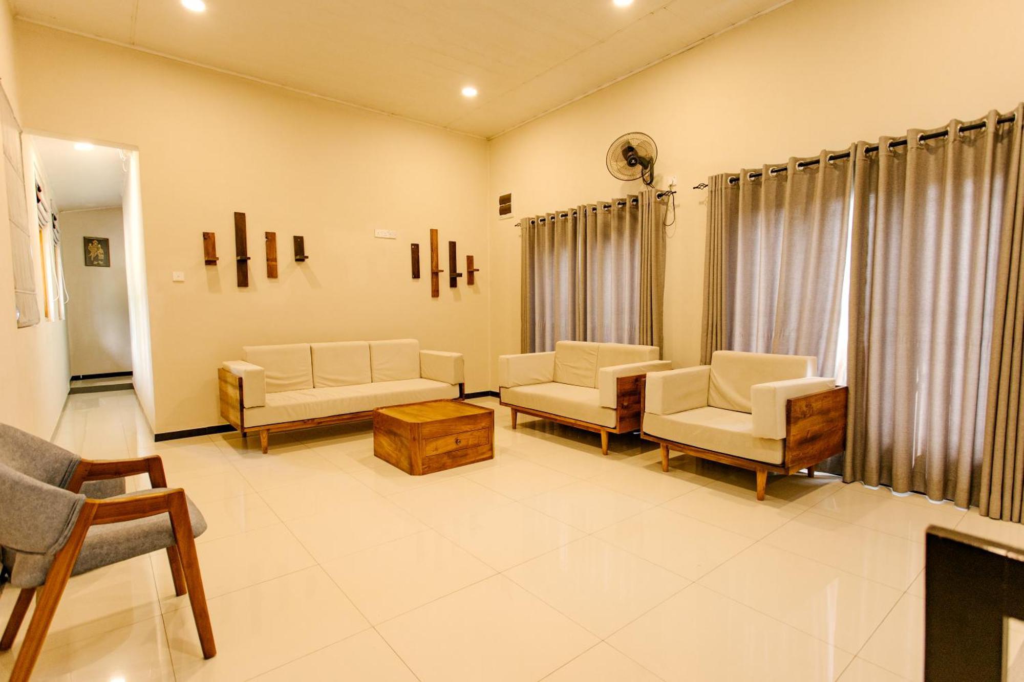 Luxor Kirindi Ella Hotel Bandarawela Buitenkant foto